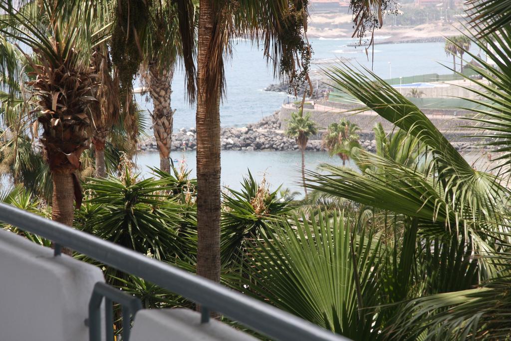 Club Atlantis Aparthotel Ocean View Costa Adeje Dış mekan fotoğraf